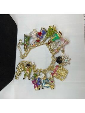 Kirks Folly A Christmas Carol Charm Bracelet Charles Dickens Classic